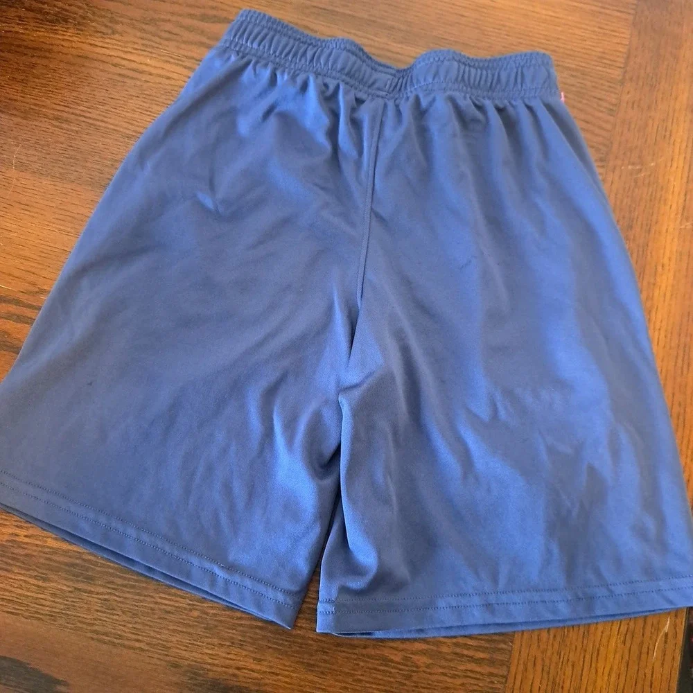 Under Armour Boys HeatGear Athletic Shorts Lot of 3 Navy Red Blue Size YSM Small